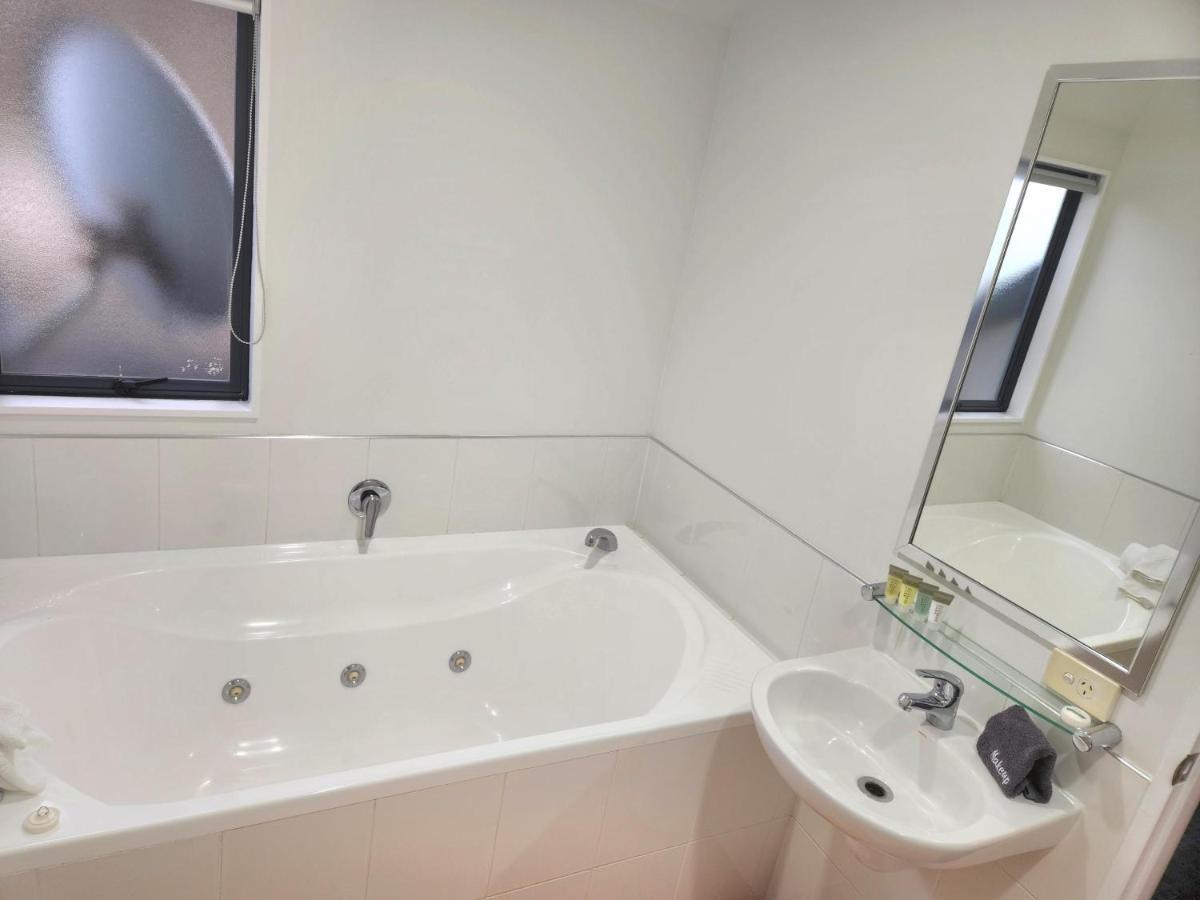 Botany Palms Motel Auckland Zewnętrze zdjęcie